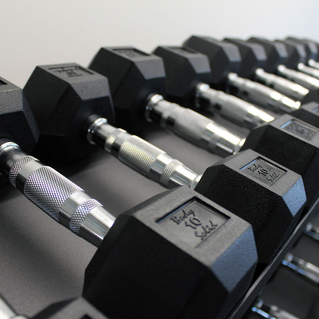 FitnMeet 5–50 lb. Rubber Coated Dumbbell Set with Heavy Duty Storage Rack – Adjustable Dumbbells for Home Gym, Free Shipping & Lifetime Warranty